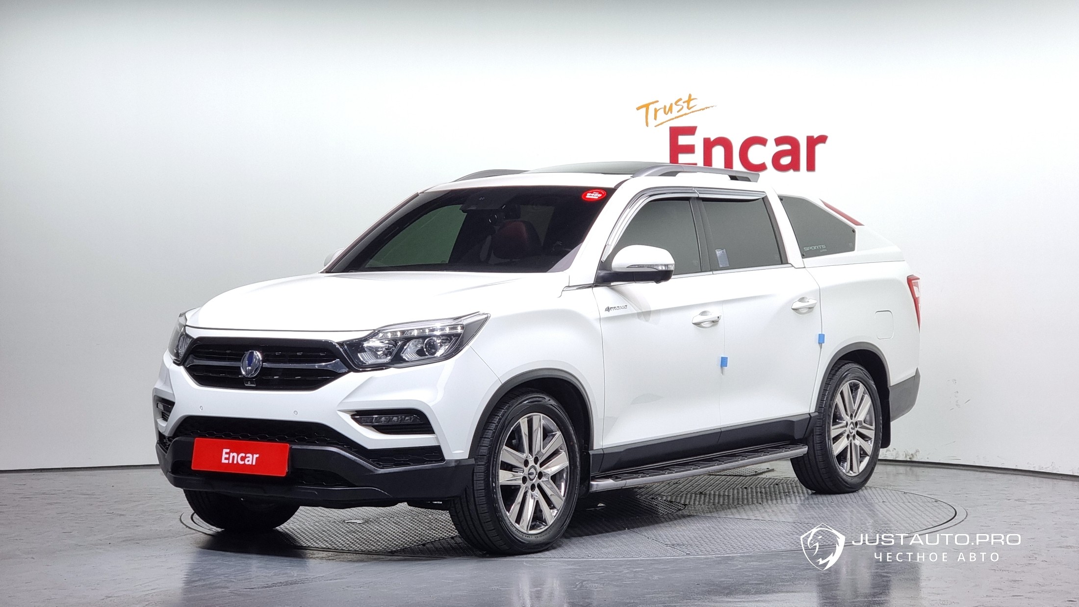 Автомобиль KG_Mobility_Ssangyong Rexton