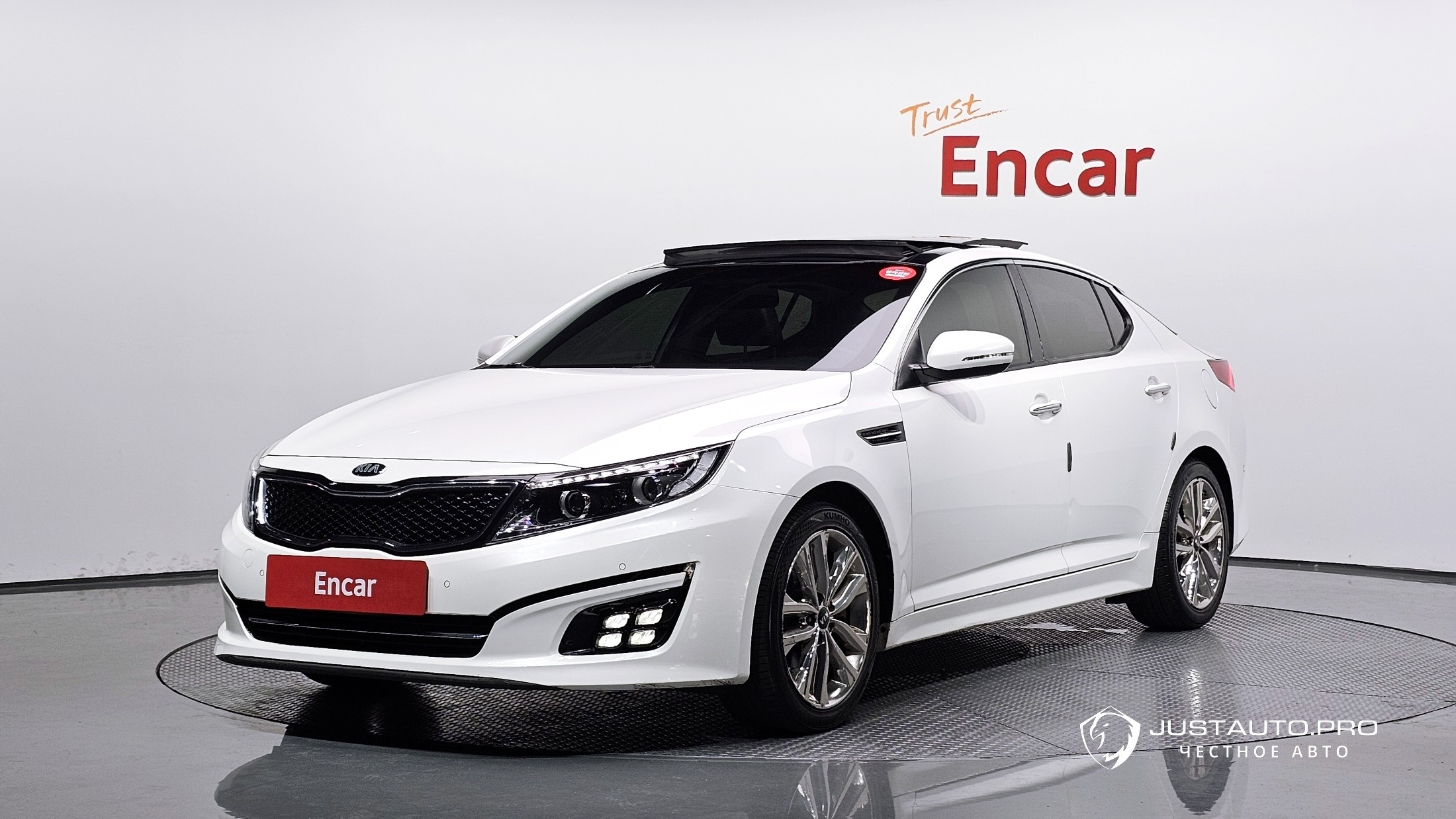 Автомобиль Kia K5