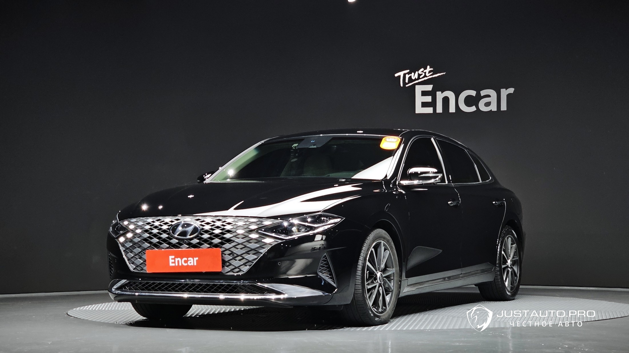 Автомобиль Hyundai Grandeur