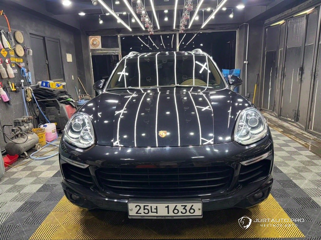 Автомобиль Porsche Cayenne