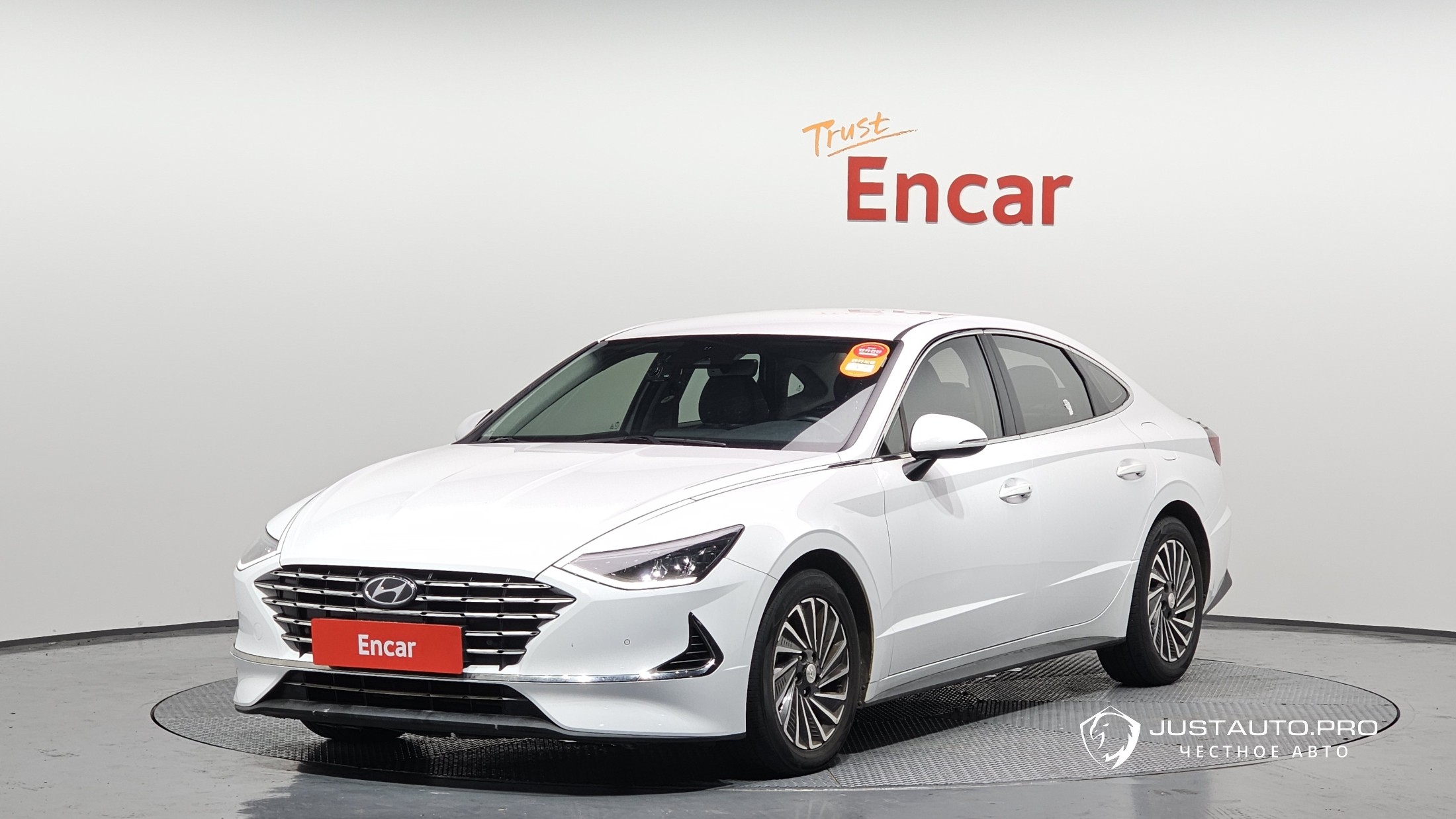 Автомобиль Hyundai Sonata