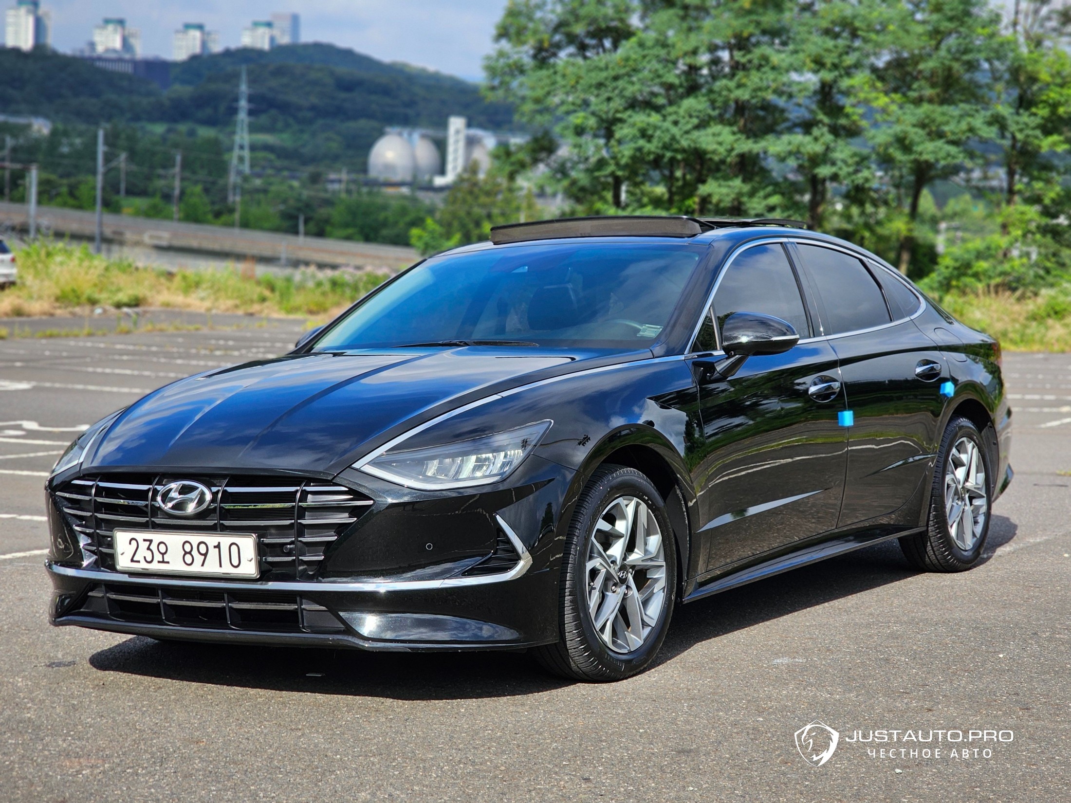 Автомобиль Hyundai Sonata