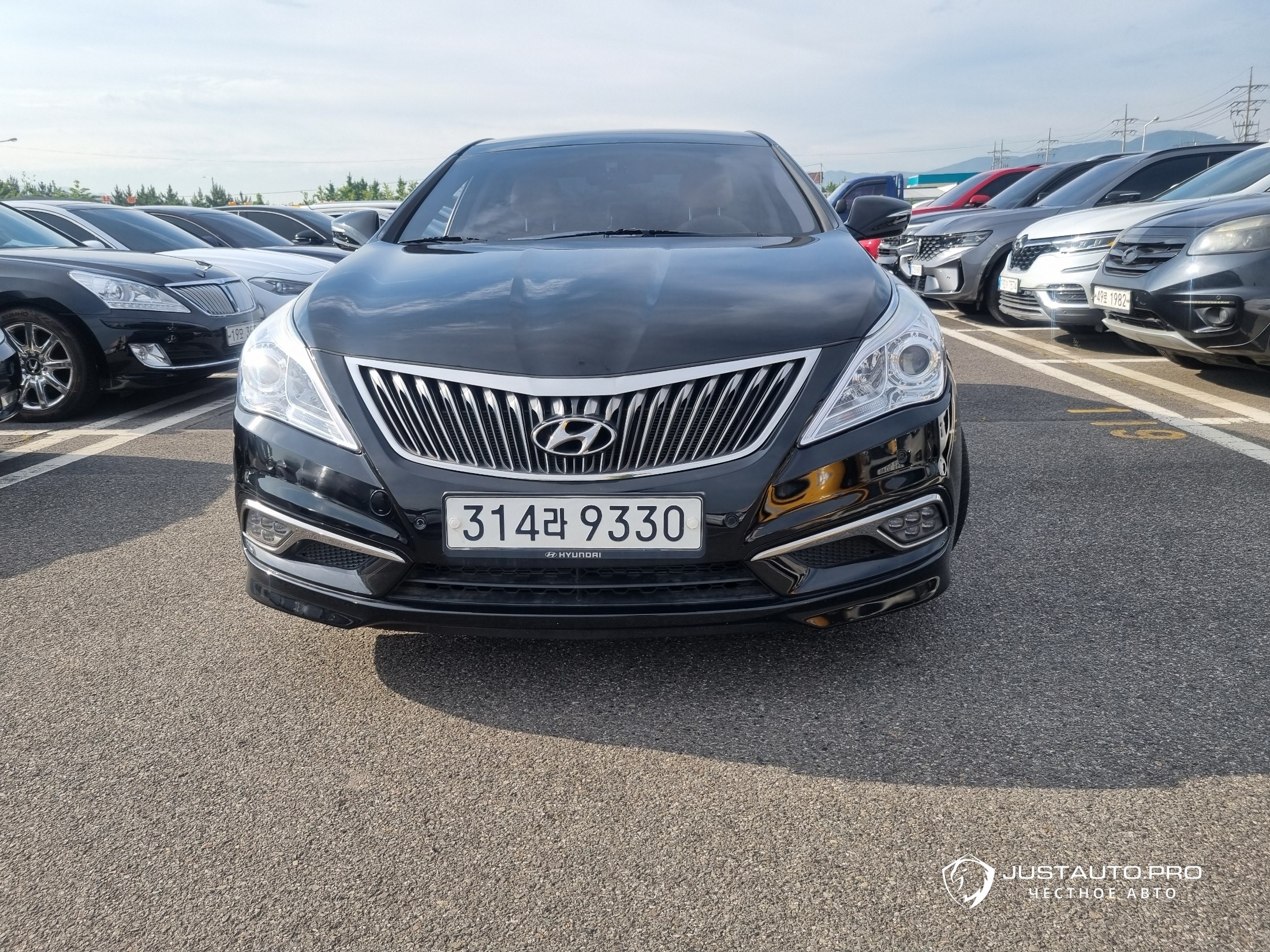 Автомобиль Hyundai Grandeur