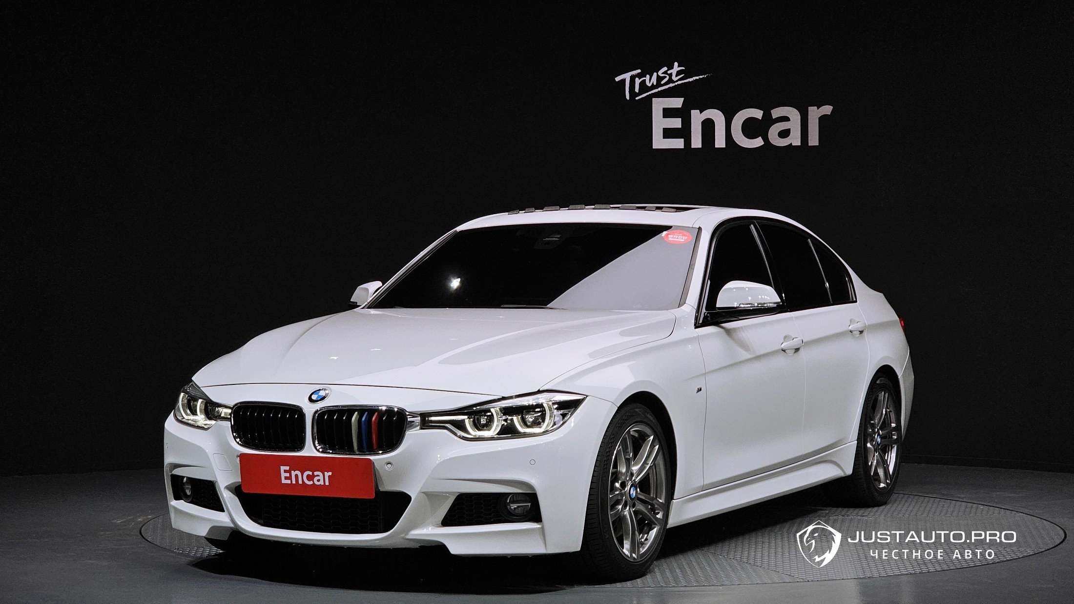 Автомобиль BMW 3-Series