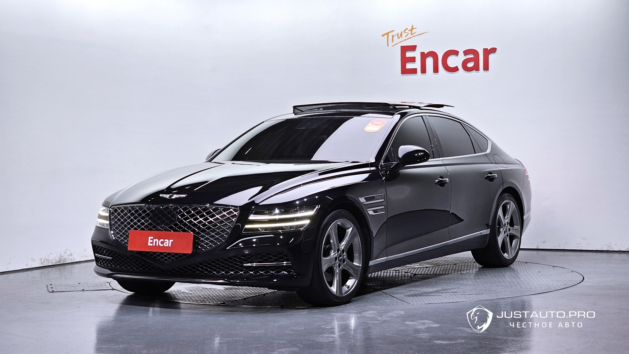 Автомобиль Genesis G80