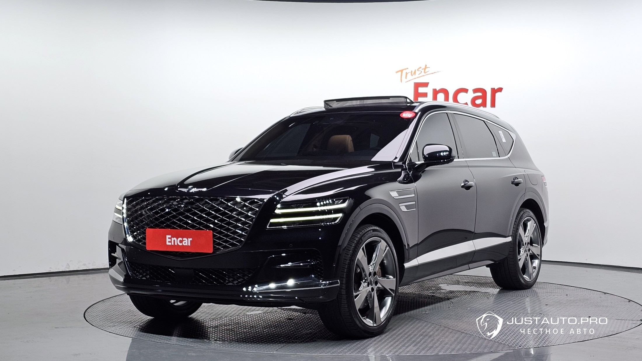Автомобиль Genesis GV80