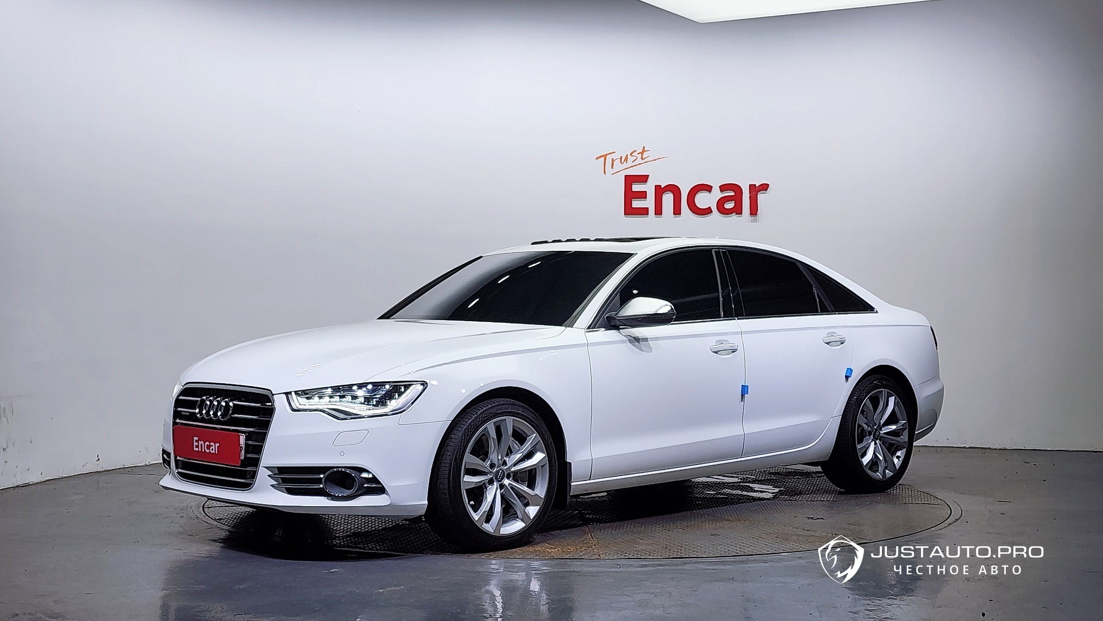 Автомобиль Audi A6