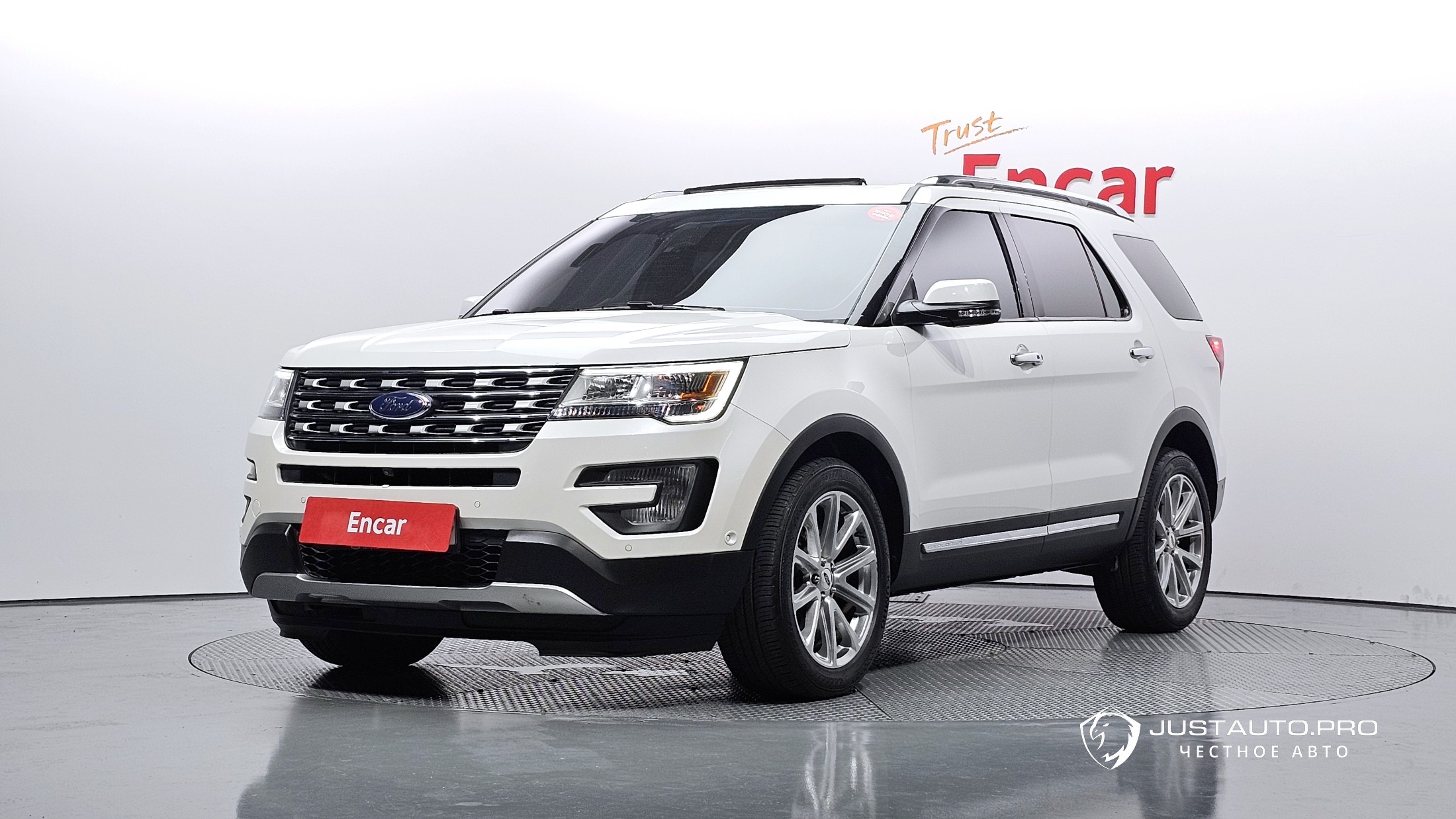 Автомобиль Ford Explorer