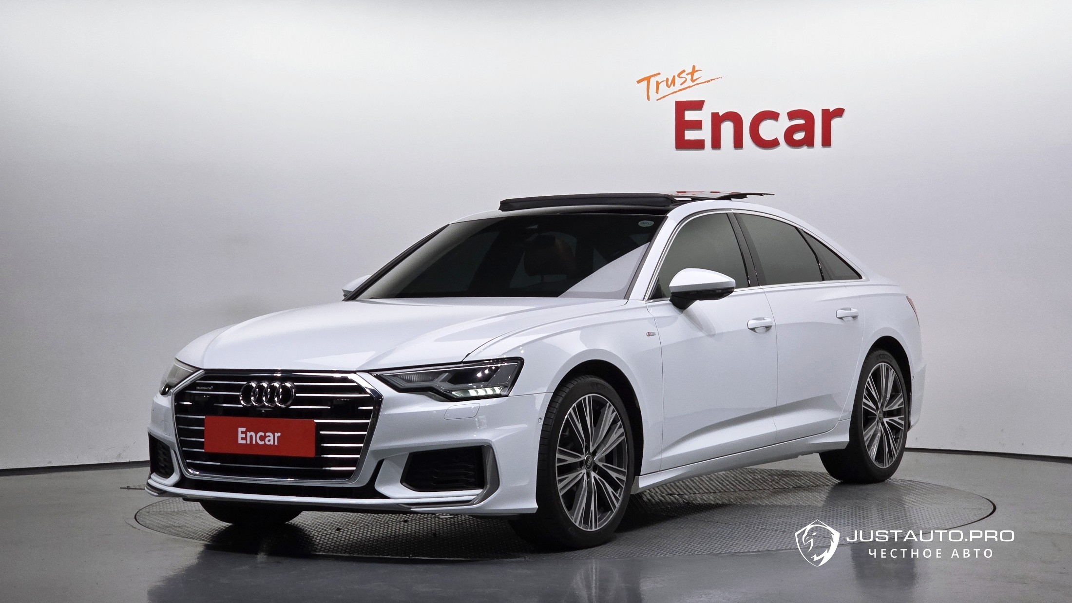 Автомобиль Audi A6