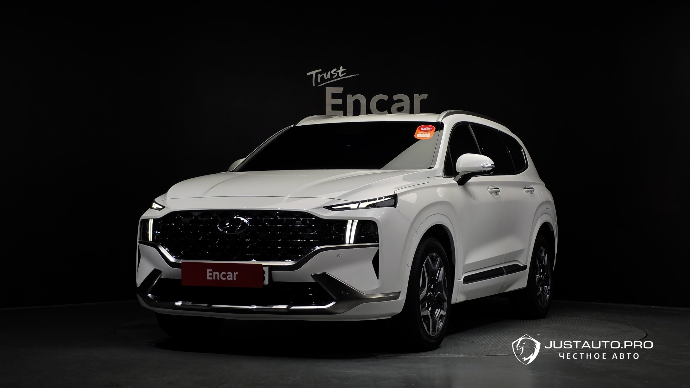 Автомобиль Hyundai Santafe