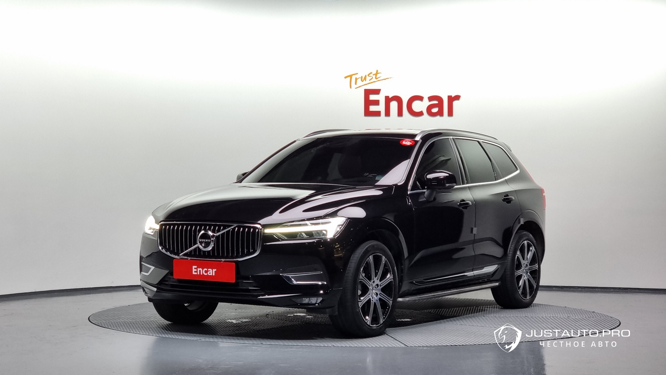 Автомобиль Volvo XC60