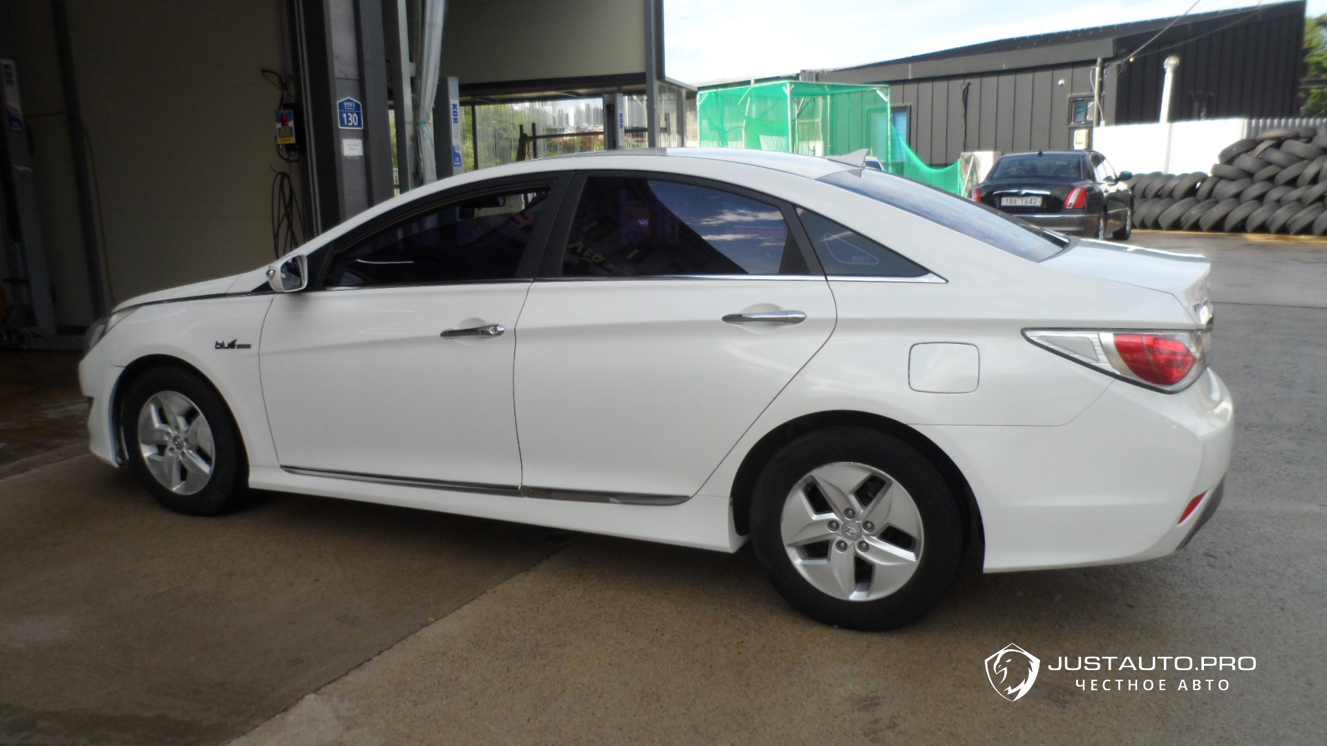 Автомобиль Hyundai Sonata