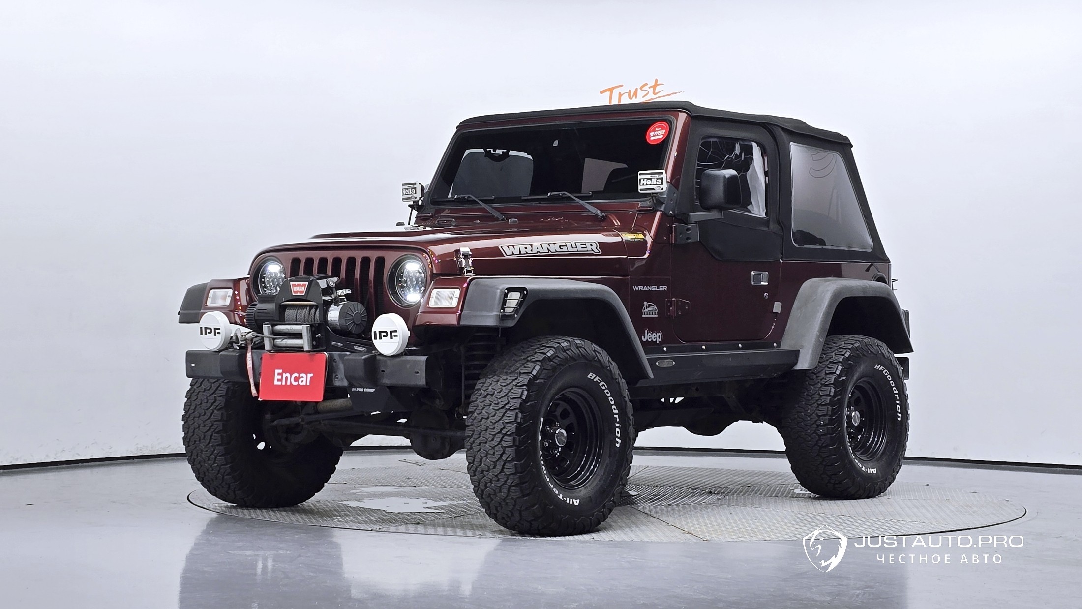 Автомобиль Jeep Wrangler