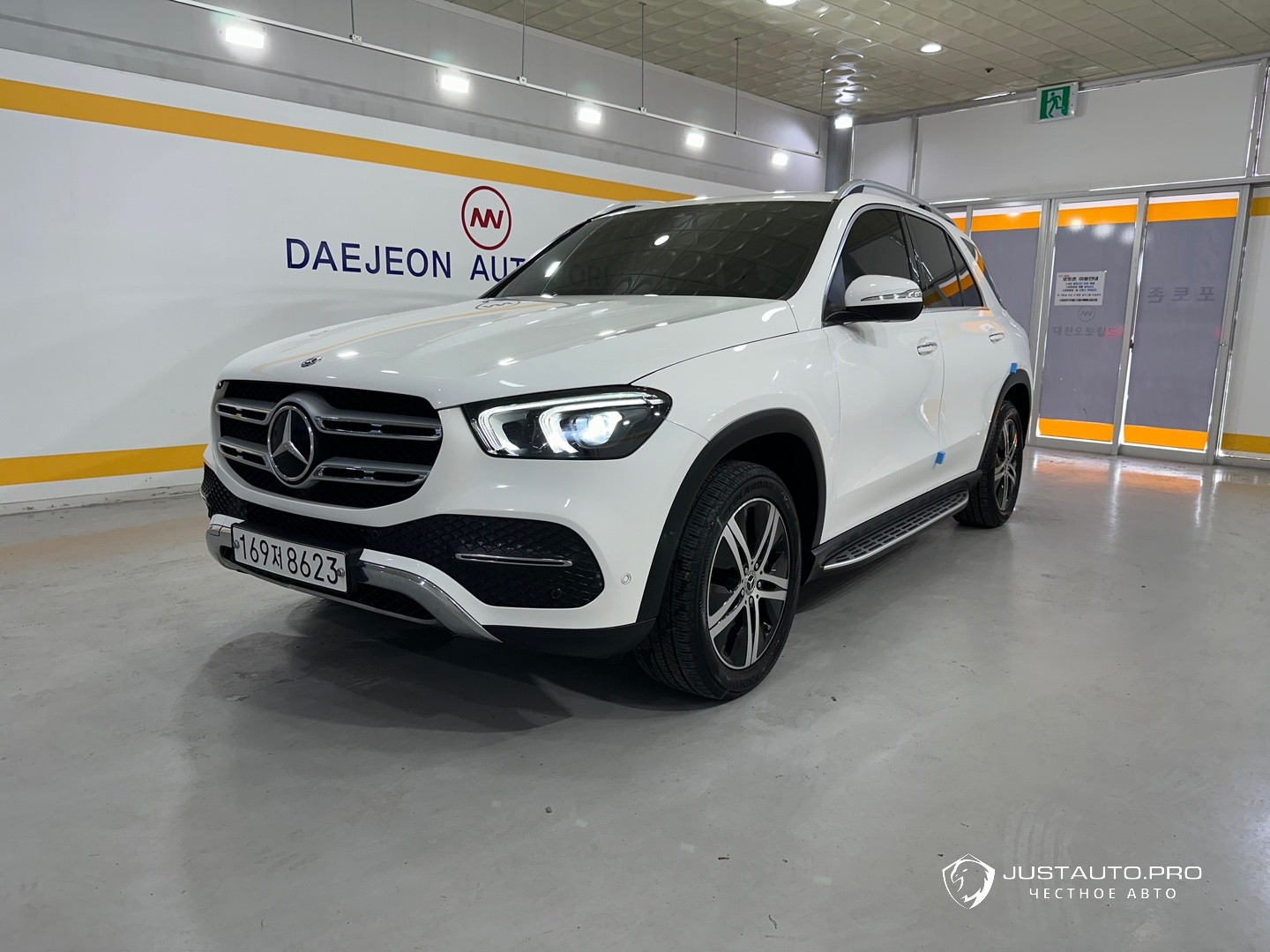 Автомобиль Mercedes-Benz GLE-Class