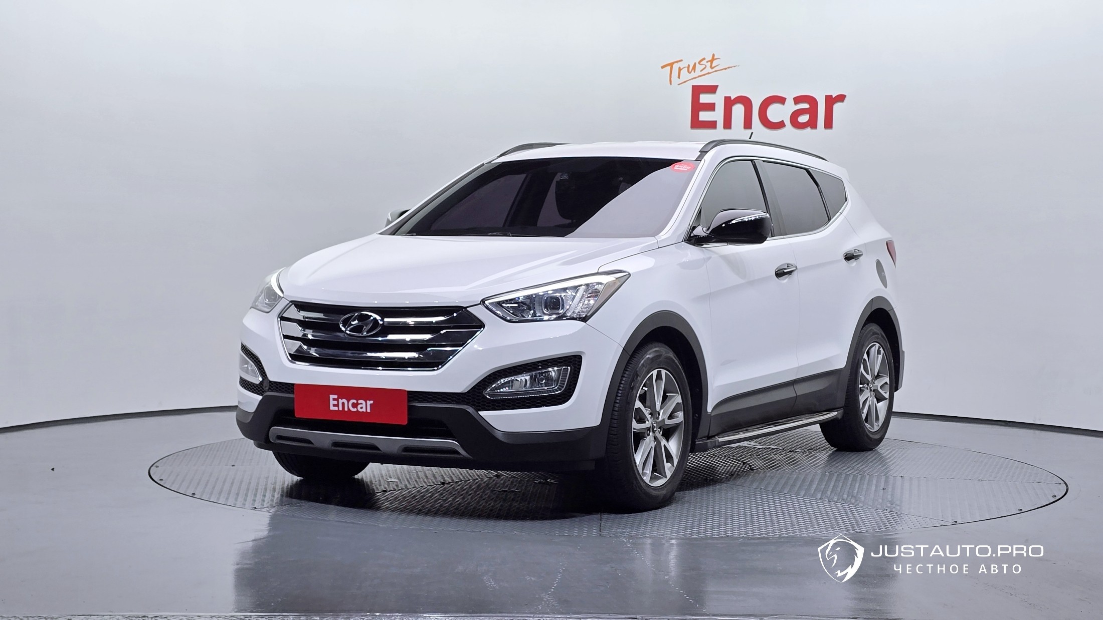 Автомобиль Hyundai Santafe