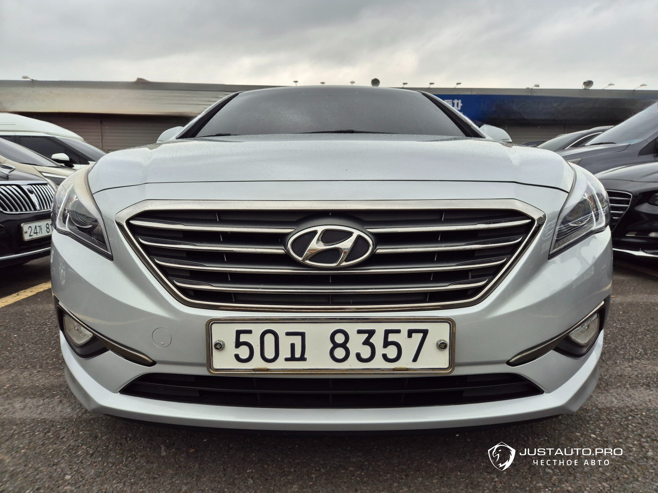 Автомобиль Hyundai Sonata