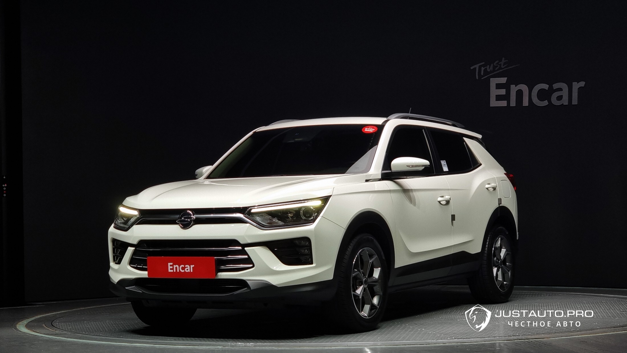 Автомобиль KG_Mobility_Ssangyong KORANDO