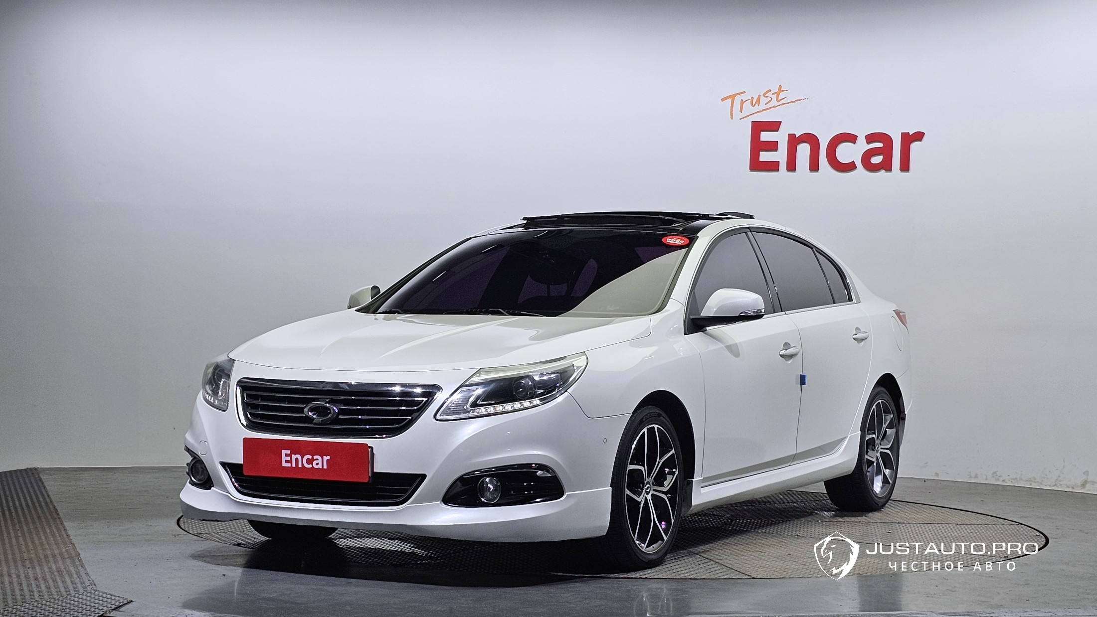 Автомобиль Renault-KoreaSamsung SM5 
