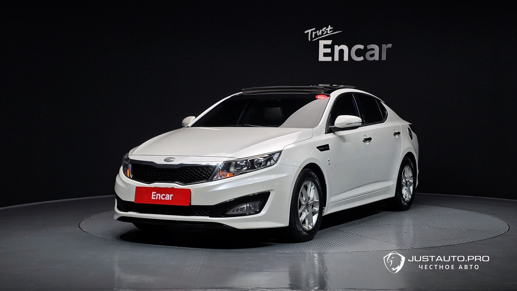 Автомобиль Kia K5