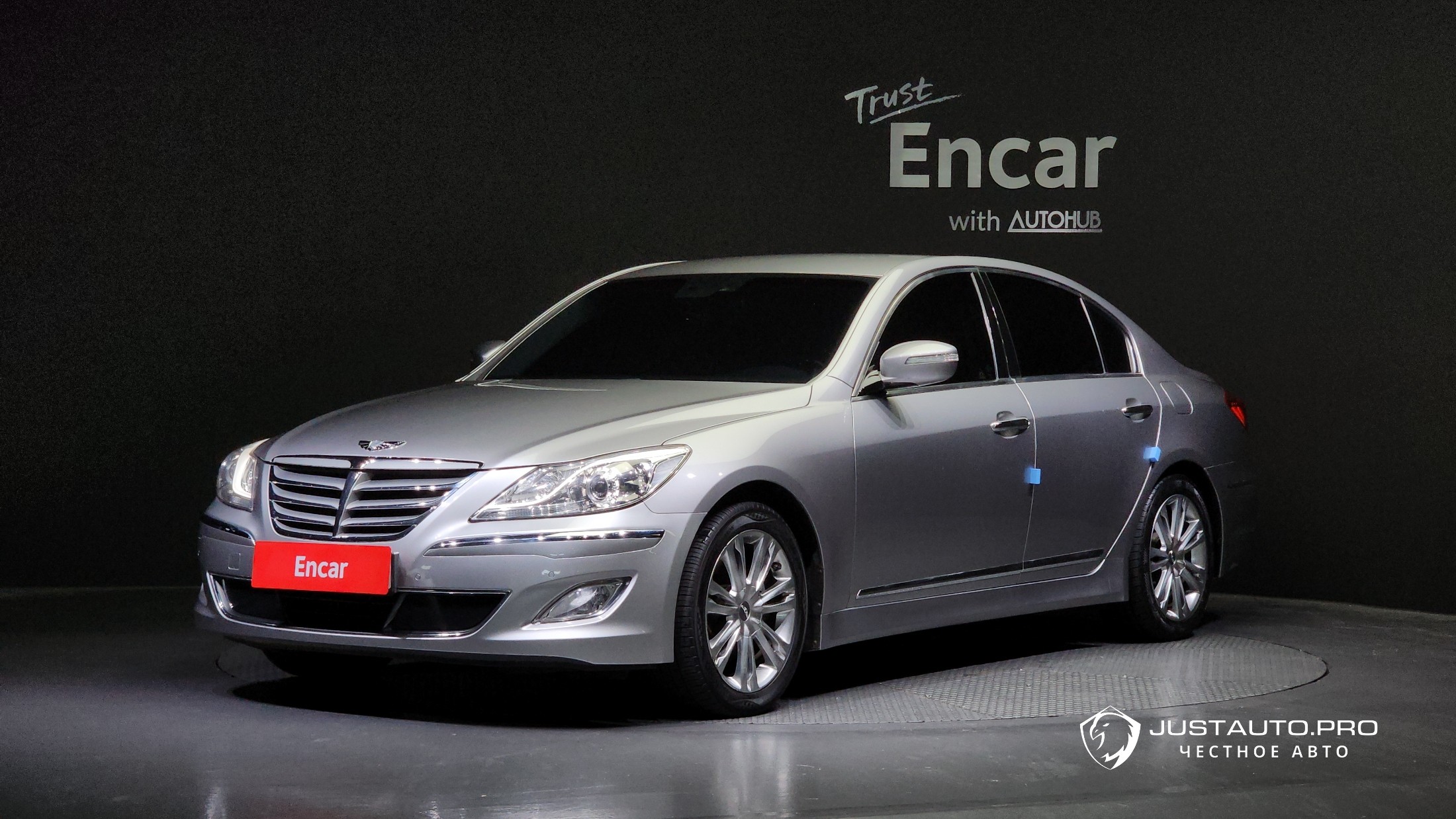 Автомобиль Hyundai Genesis