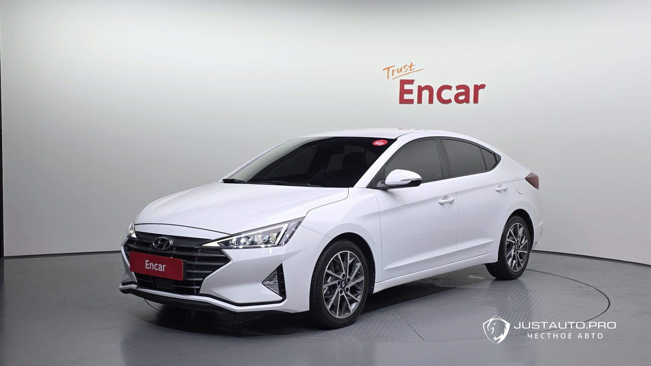 Автомобиль Hyundai AVANTE