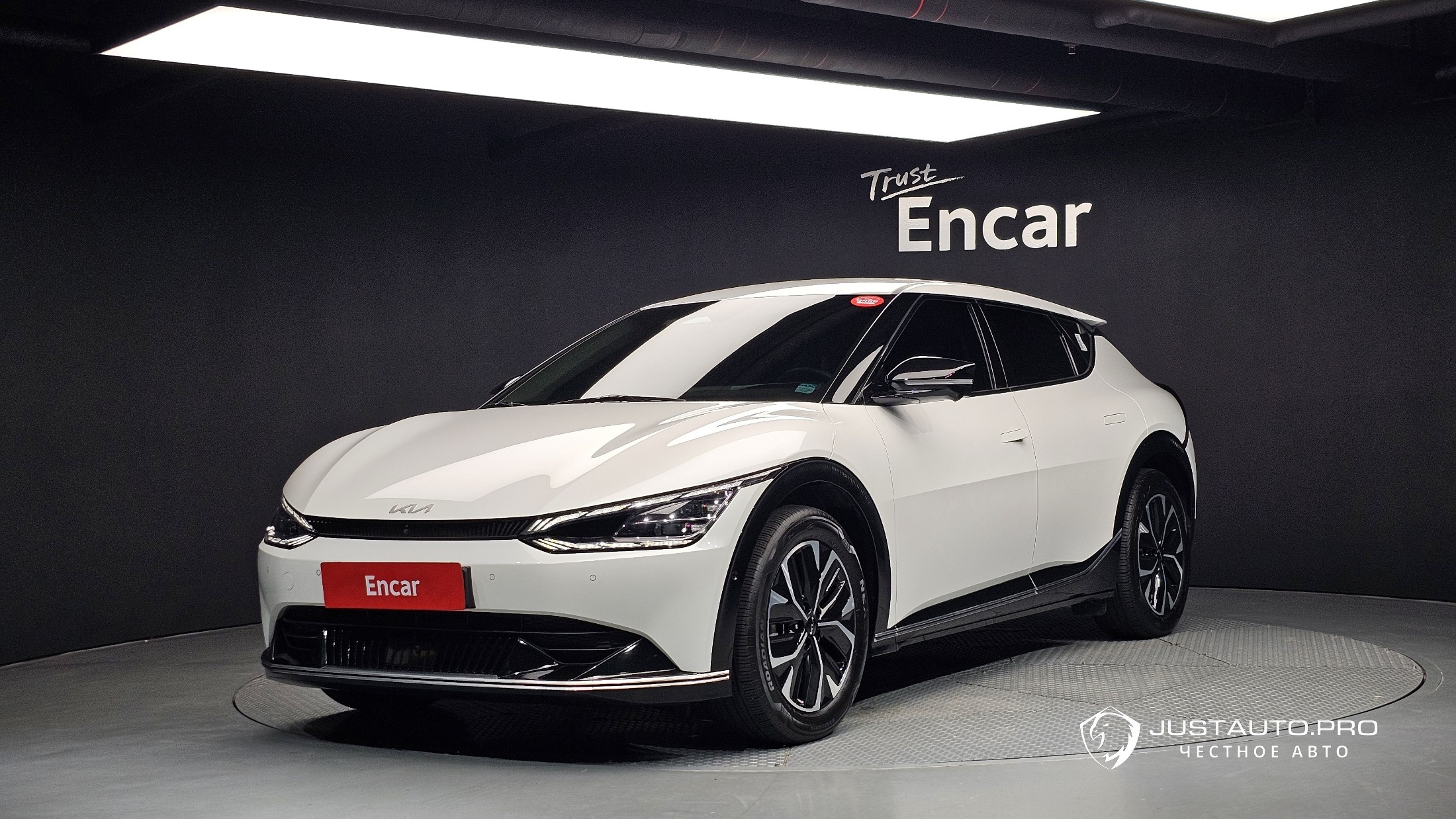 Автомобиль Kia EV6