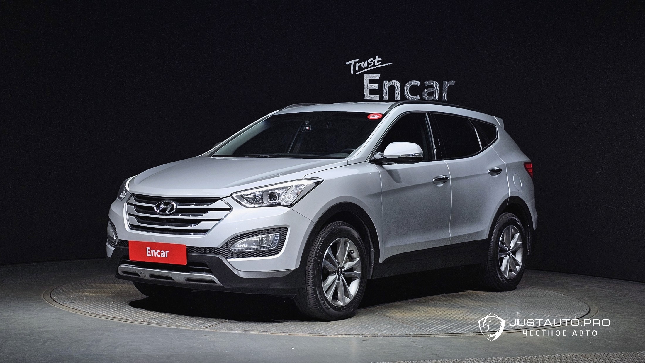 Автомобиль Hyundai Santafe