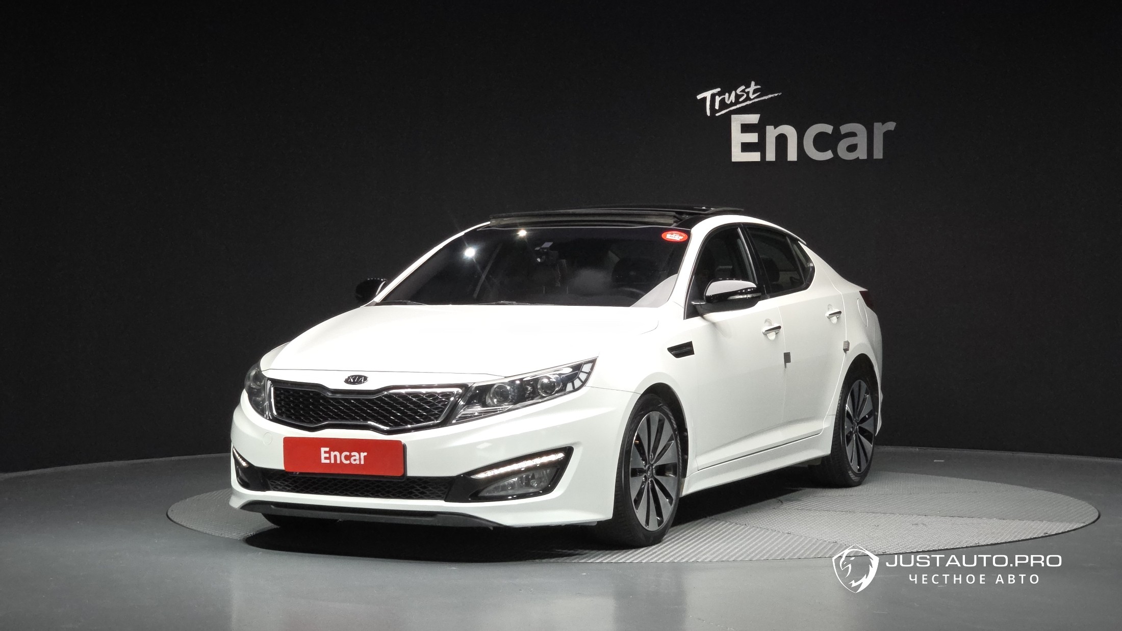 Автомобиль Kia K5