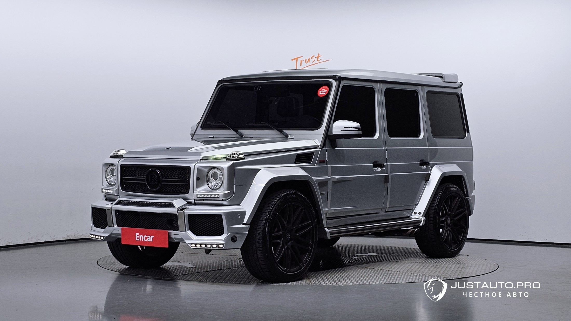 Автомобиль Mercedes-Benz G-Class