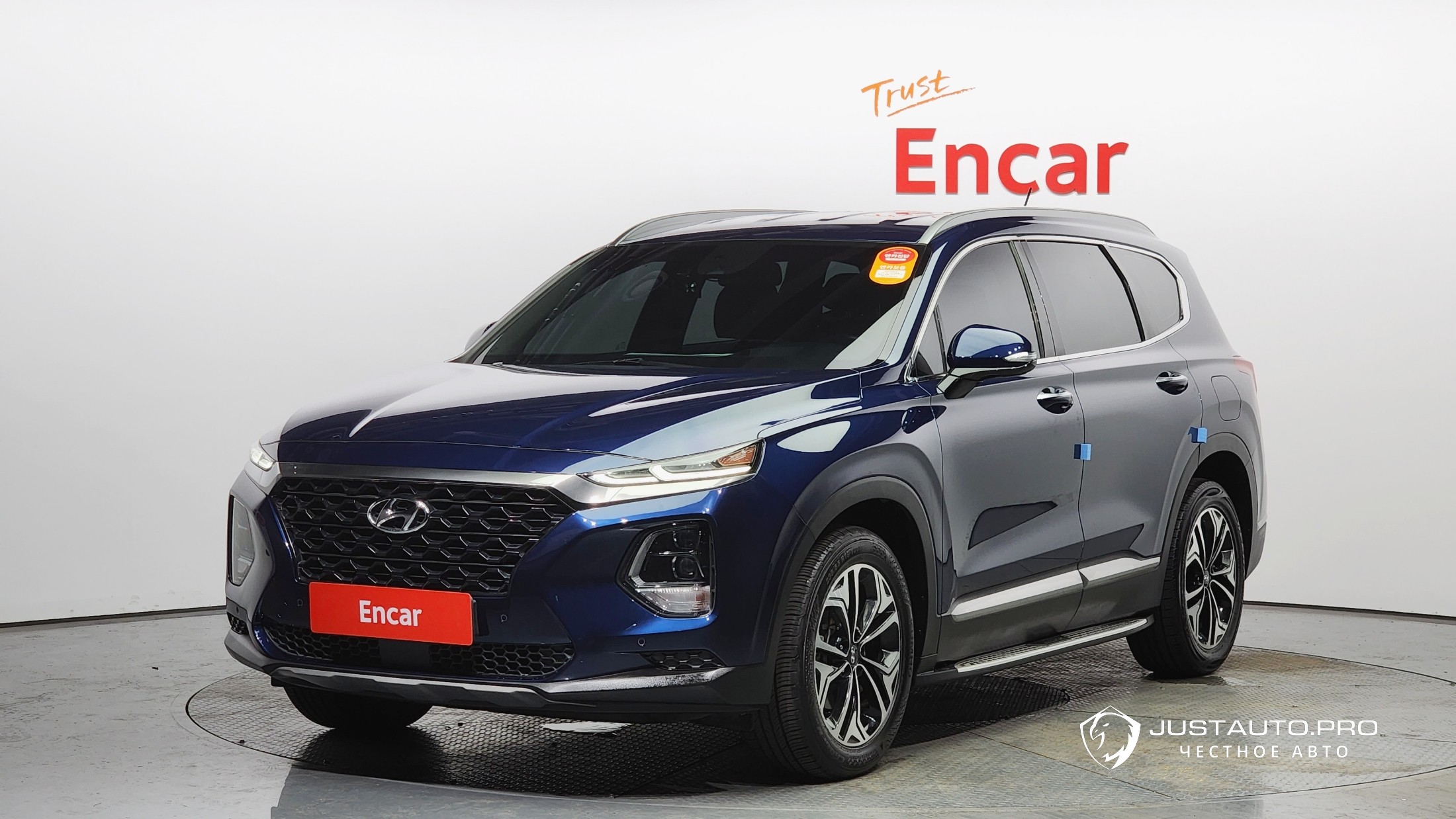 Автомобиль Hyundai Santafe