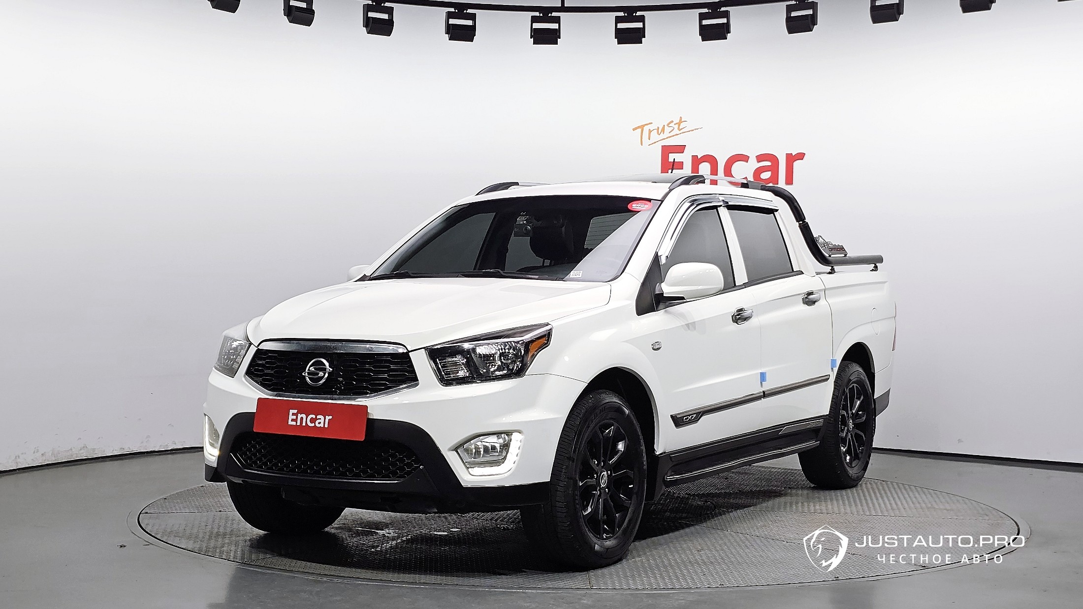 Автомобиль KG_Mobility_Ssangyong KORANDO