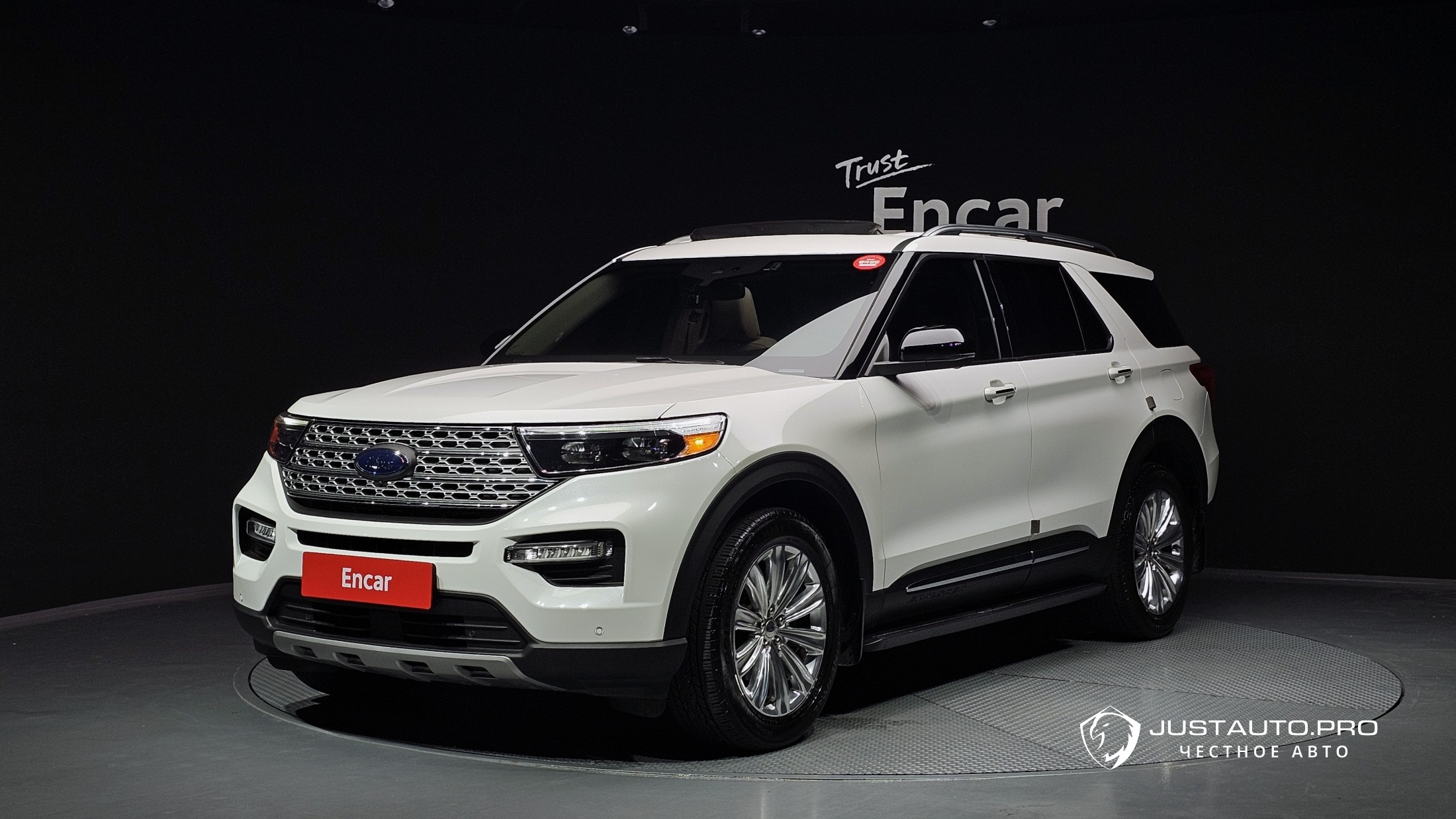 Автомобиль Ford Explorer