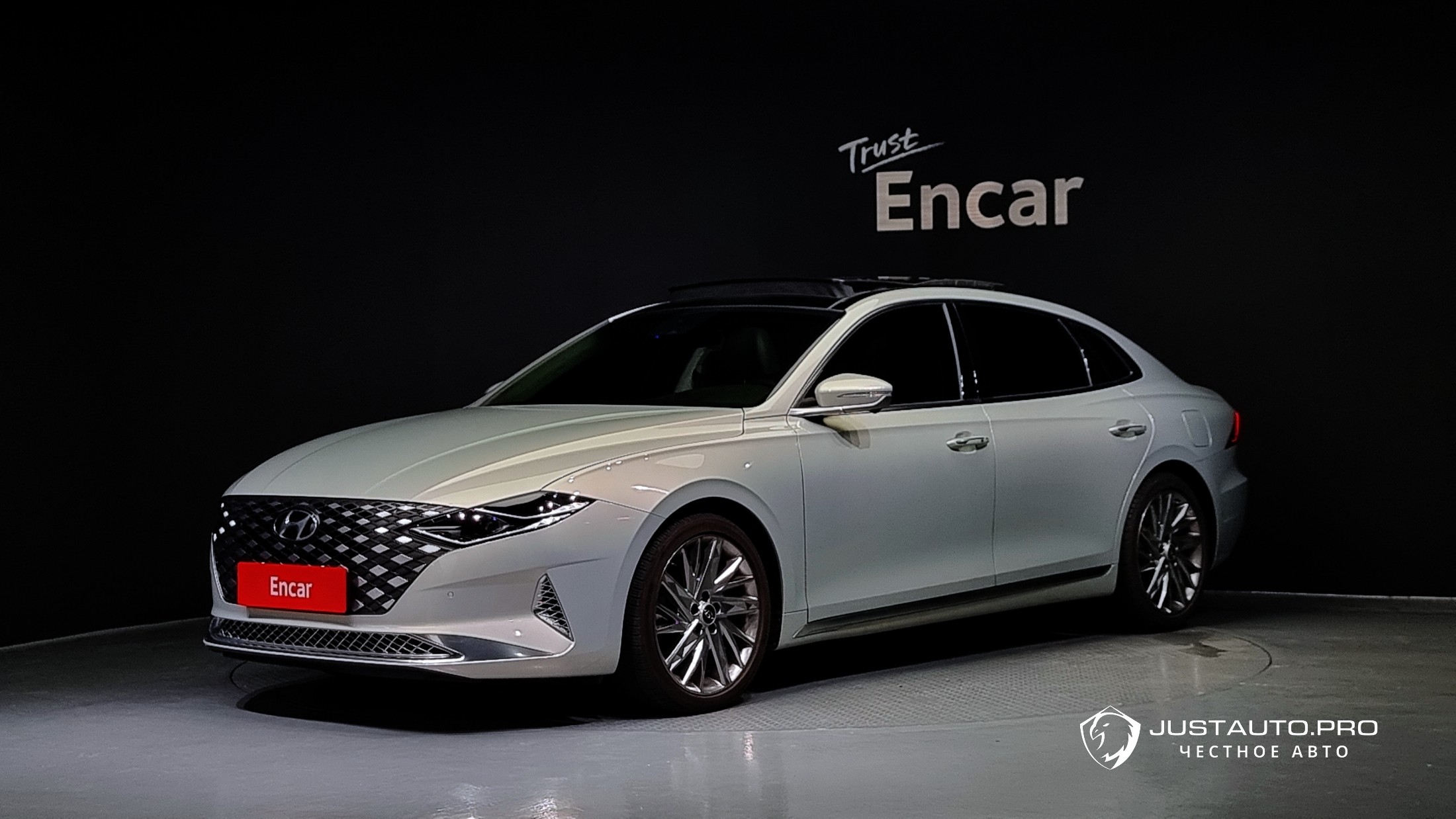 Автомобиль Hyundai Grandeur