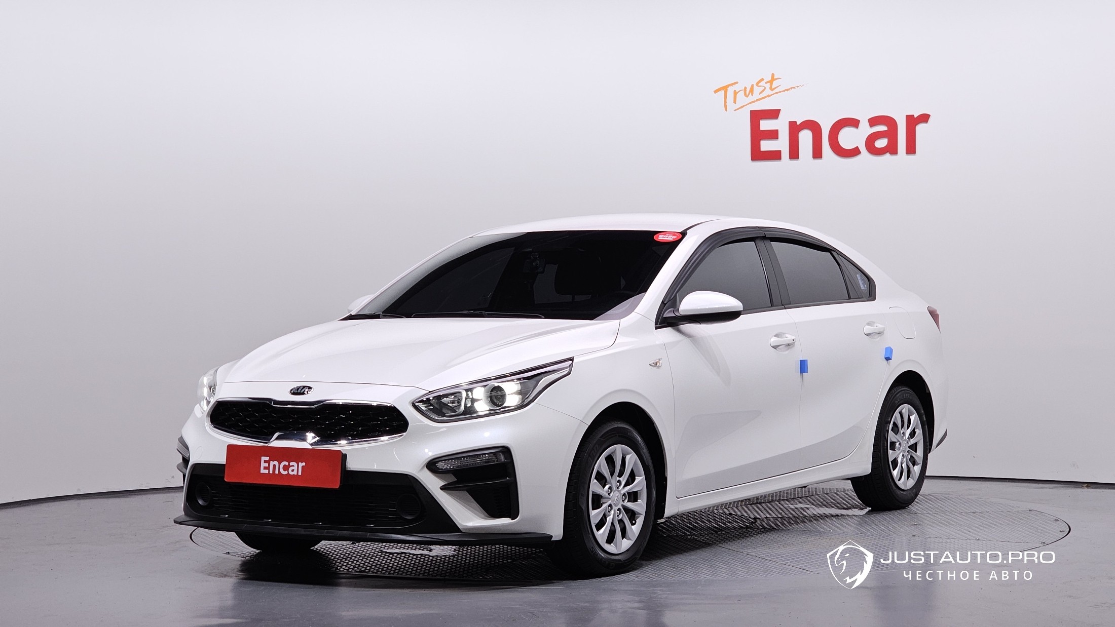 Автомобиль Kia K3