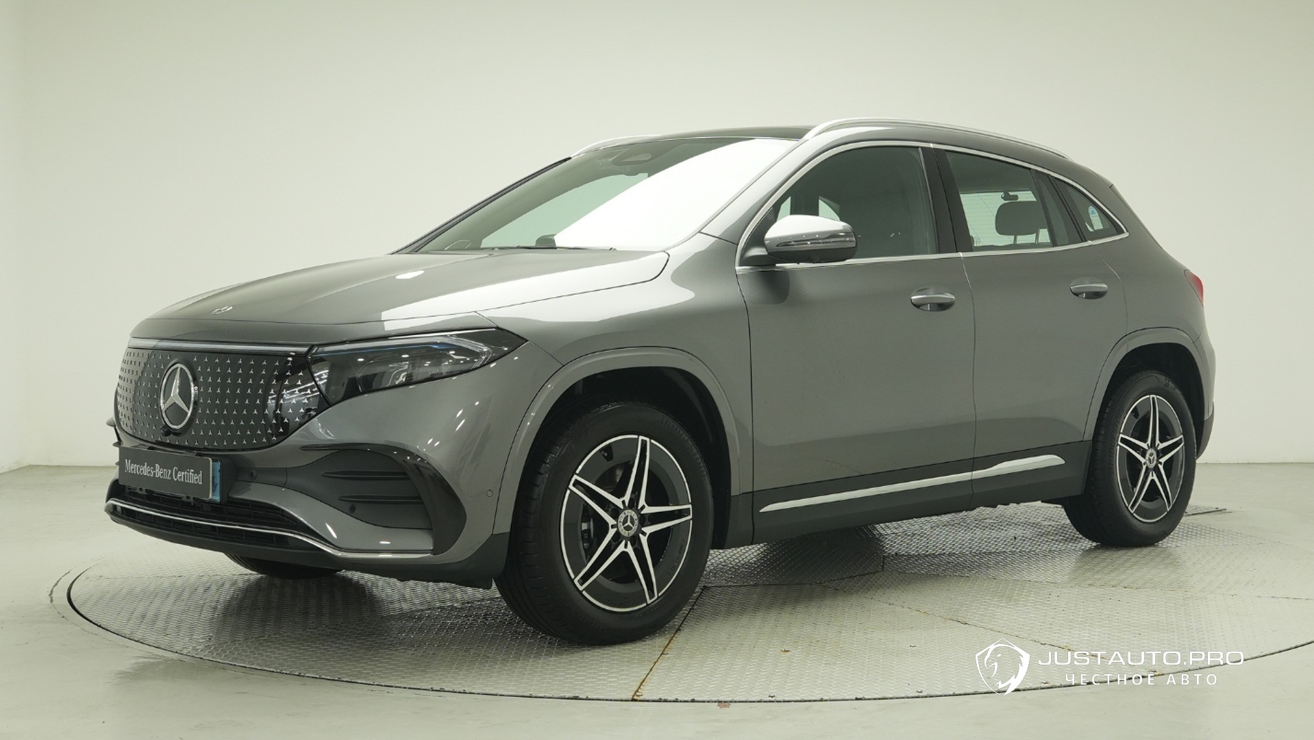 Автомобиль Mercedes-Benz EQA