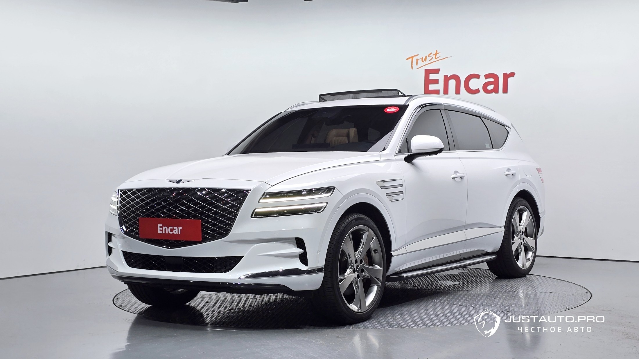 Автомобиль Genesis GV80