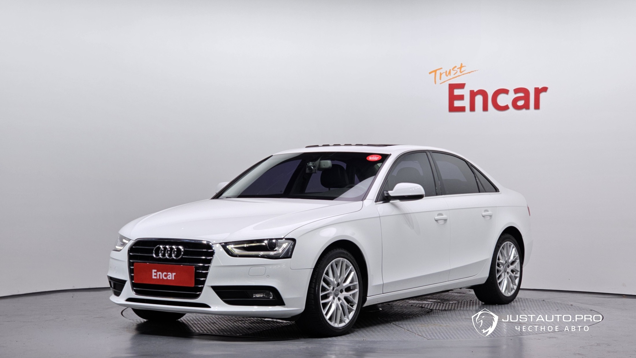 Автомобиль Audi A4