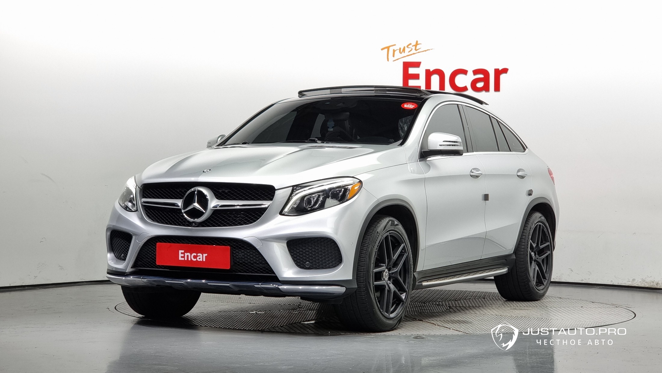 Автомобиль Mercedes-Benz GLE-Class