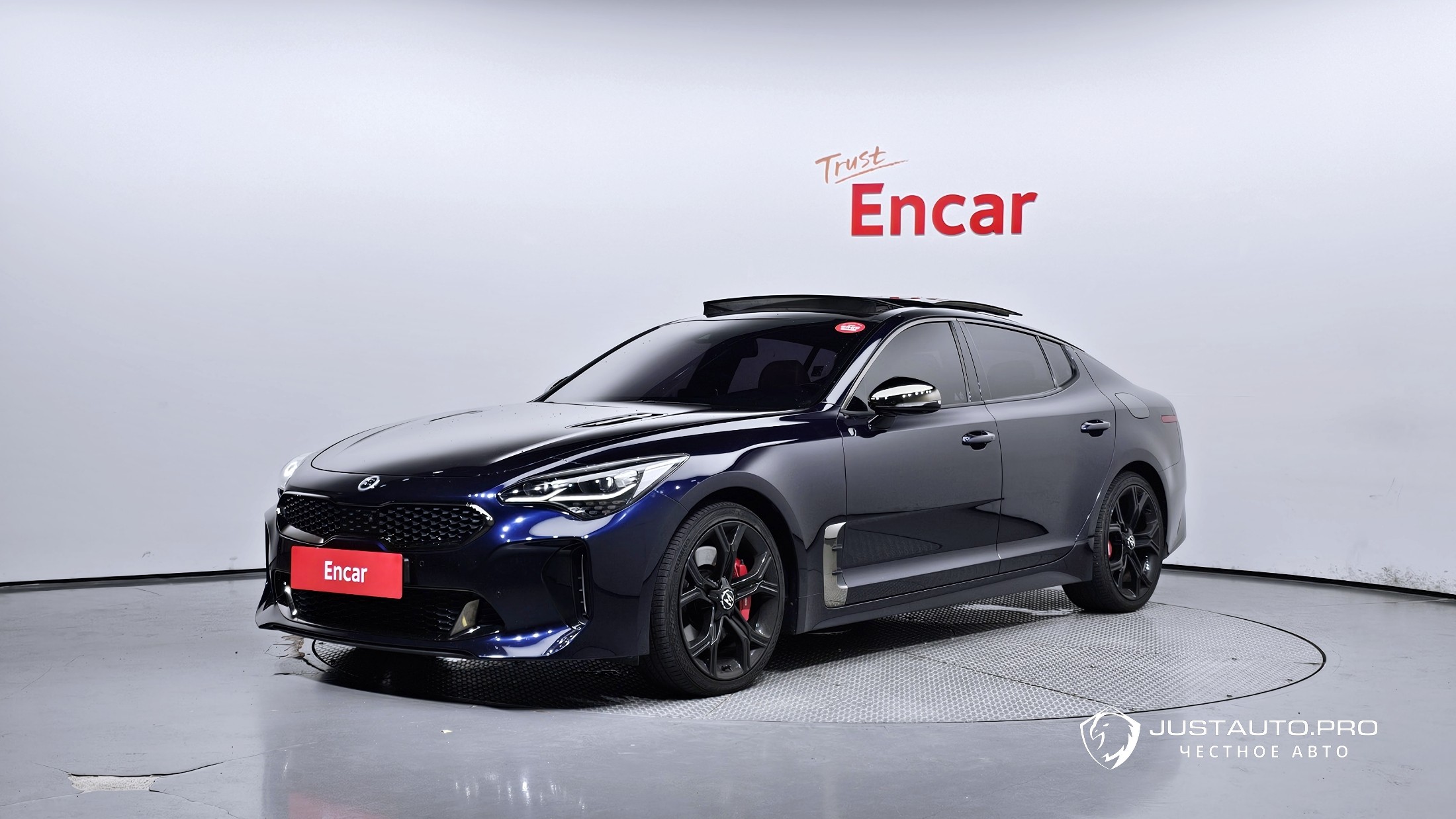 Автомобиль Kia Stinger