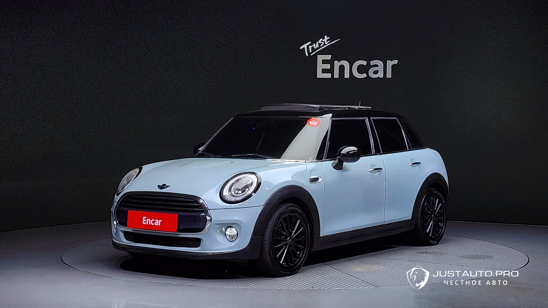 Автомобиль Mini Cooper