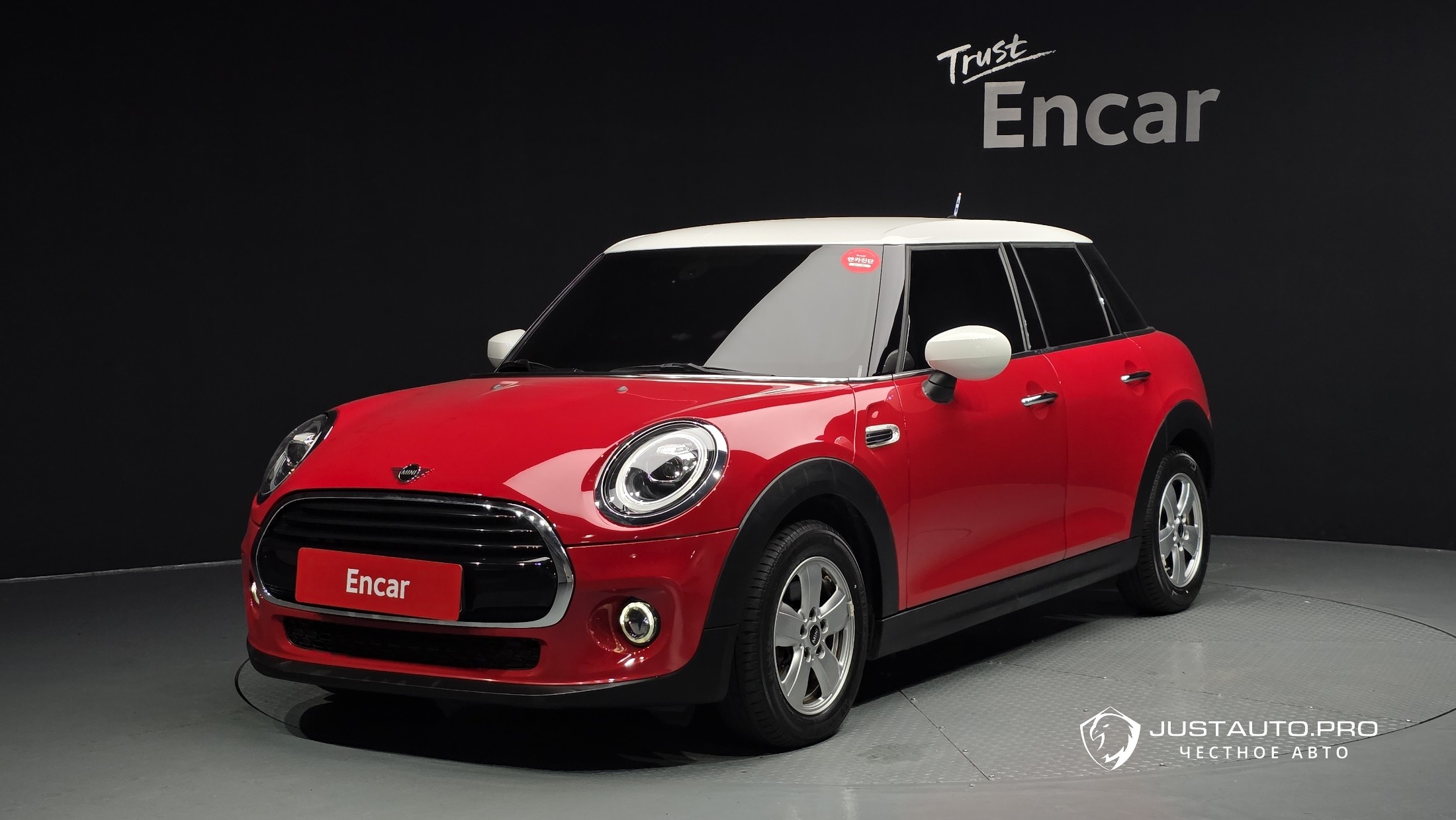 Автомобиль Mini Cooper