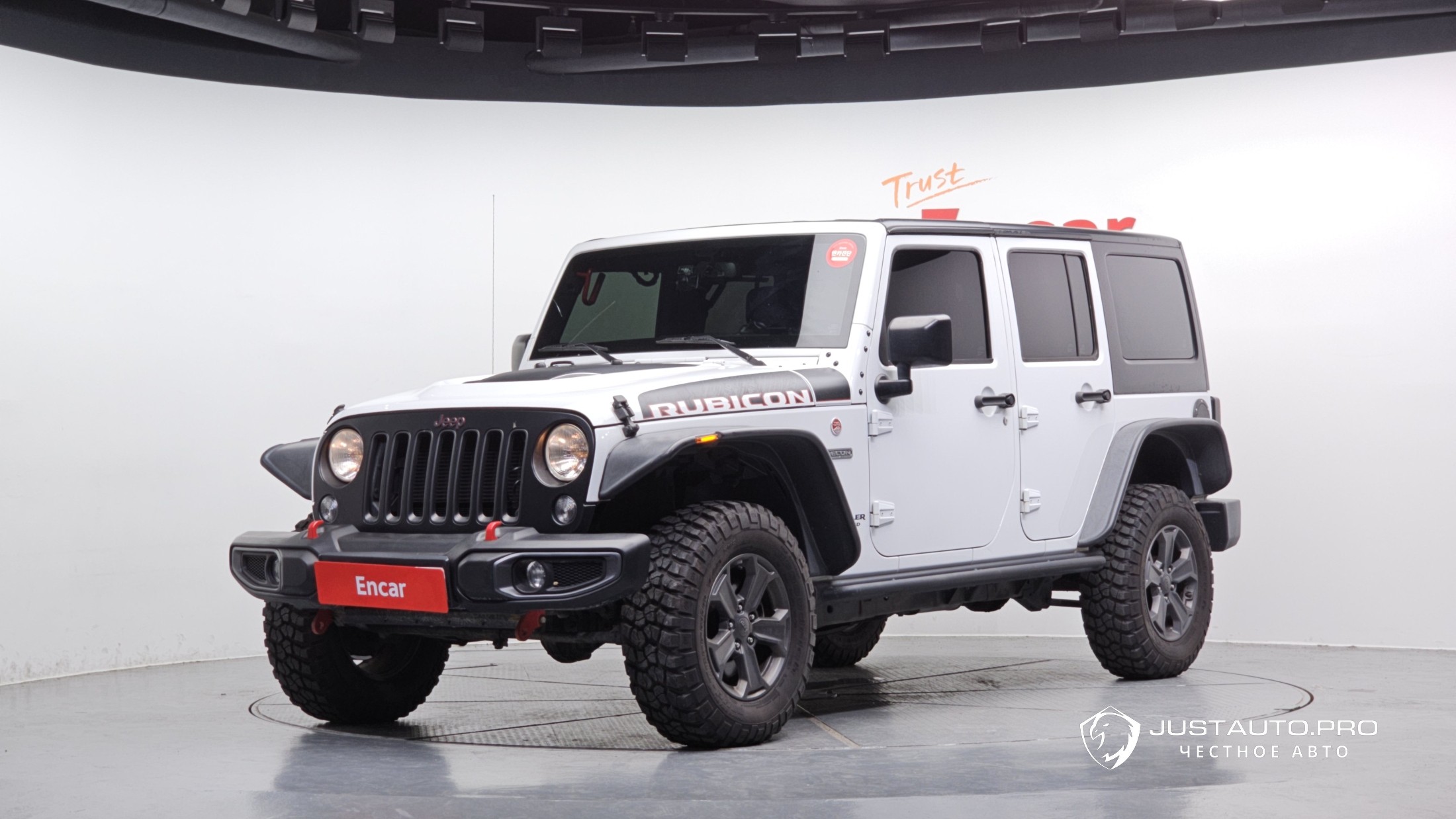 Автомобиль Jeep Wrangler