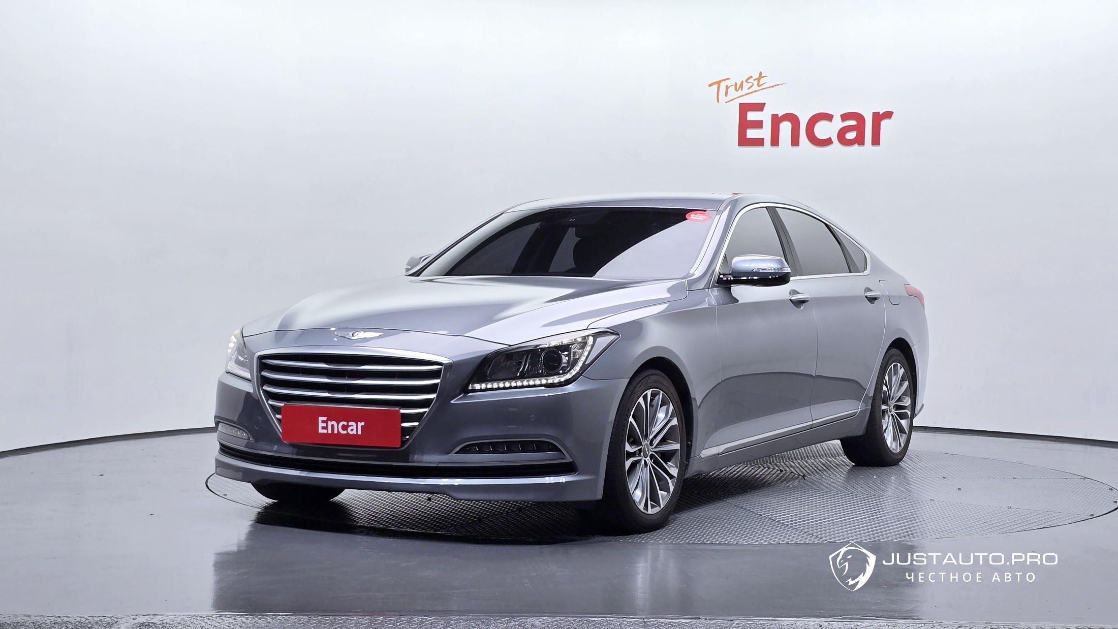 Автомобиль Hyundai Genesis