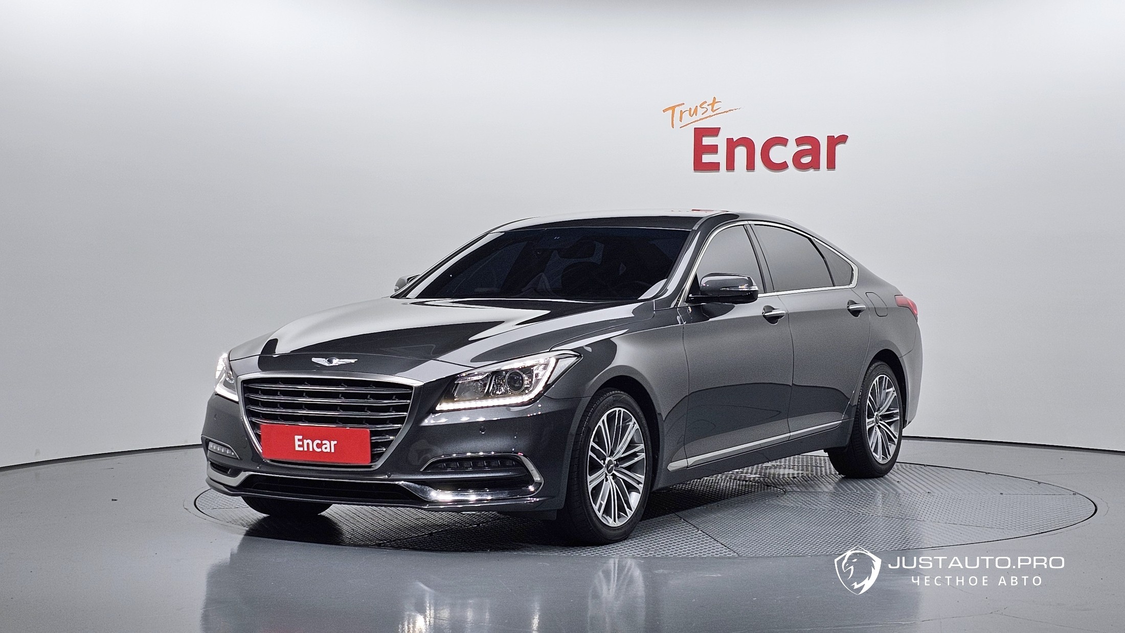 Автомобиль Genesis G80