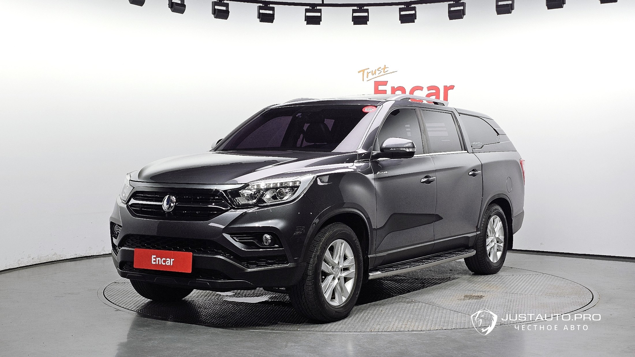 Автомобиль KG_Mobility_Ssangyong Rexton