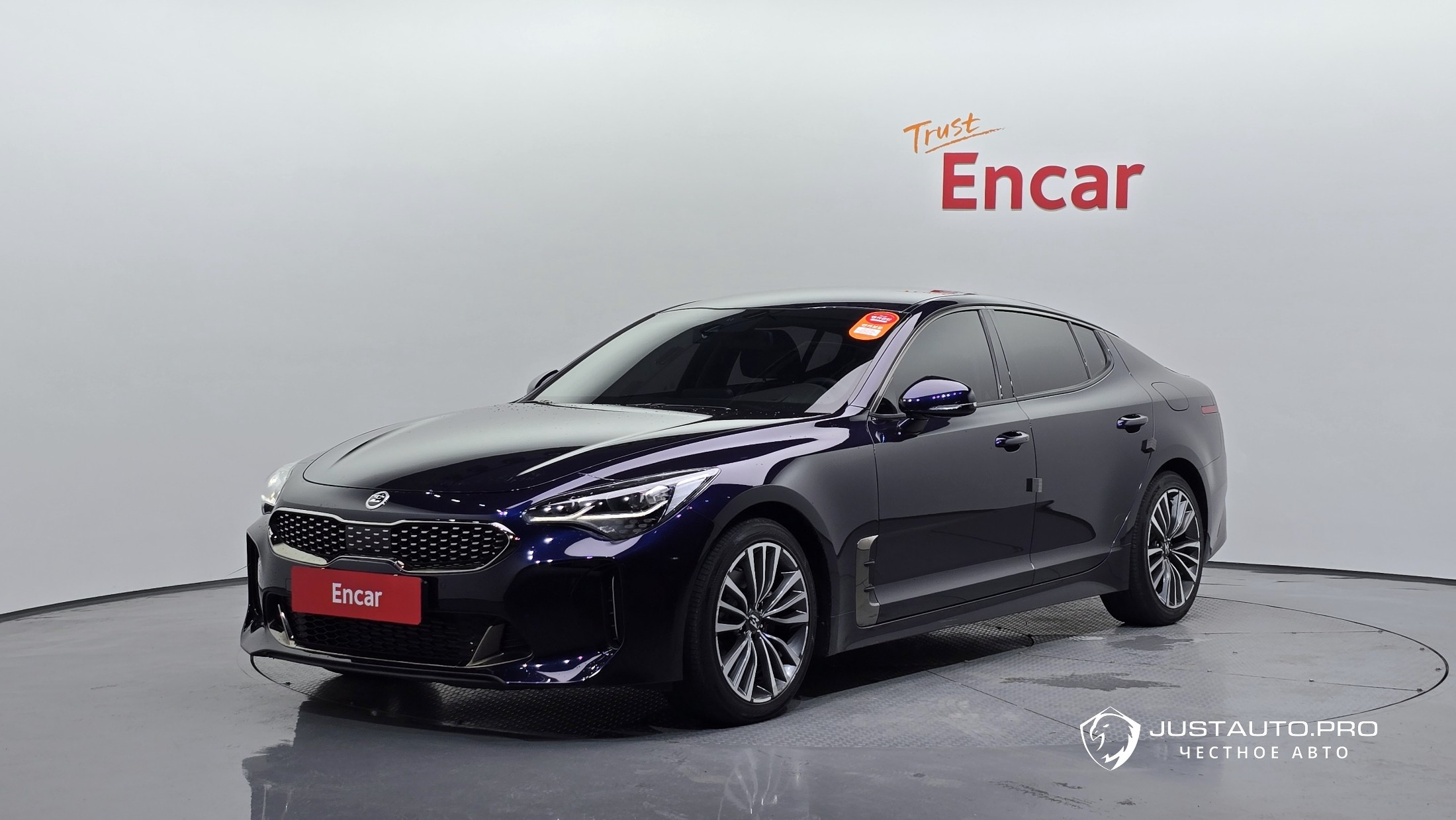 Автомобиль Kia Stinger