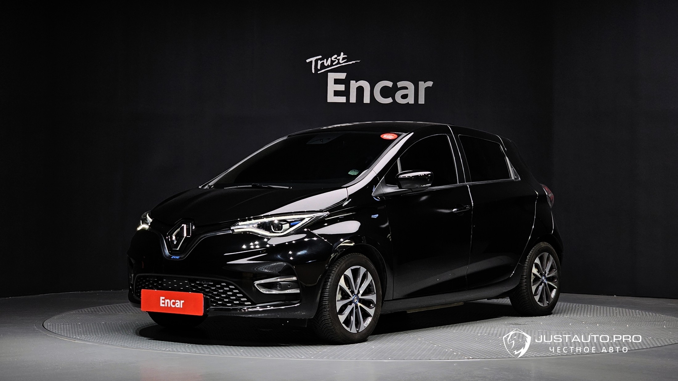 Автомобиль Renault-KoreaSamsung Zoe