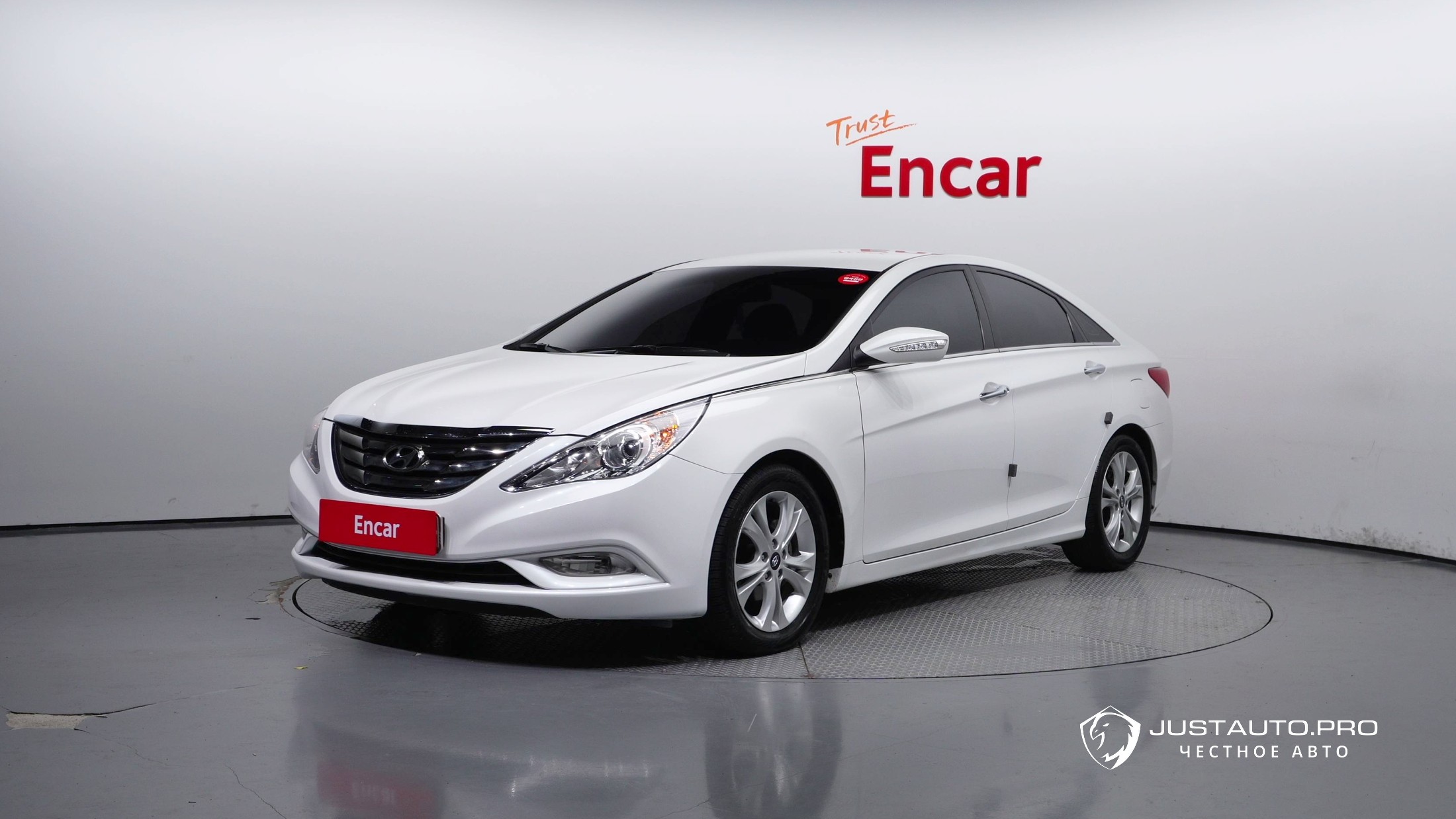 Автомобиль Hyundai Sonata