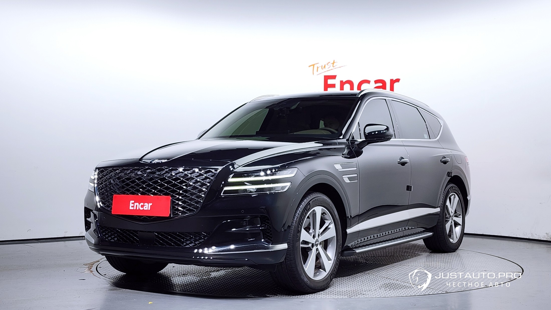Автомобиль Genesis GV80