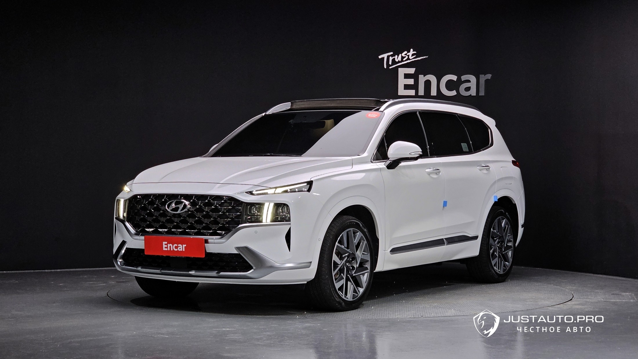 Автомобиль Hyundai Santafe